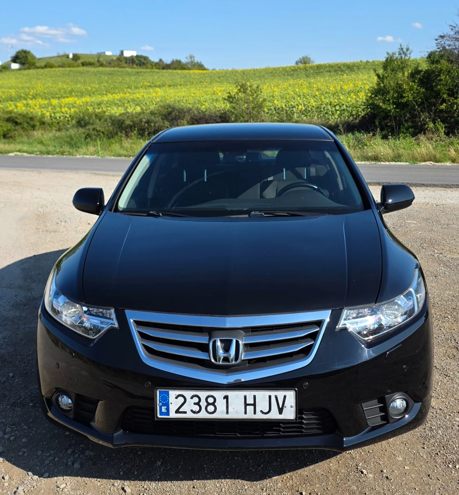 Honda Accord 2.2 i-dtec 150 к.с ТОП състояние , снимка 2 - Автомобили и джипове - 55449535