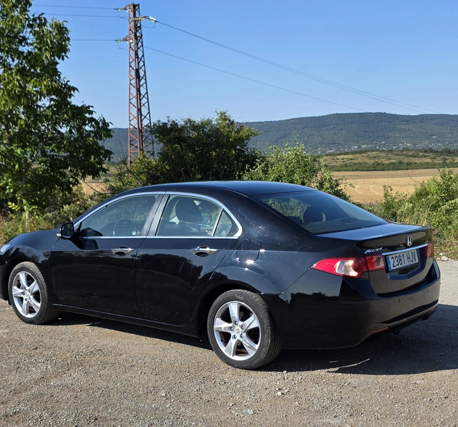 Honda Accord 2.2 i-dtec 150 к.с ТОП състояние , снимка 8 - Автомобили и джипове - 55449535