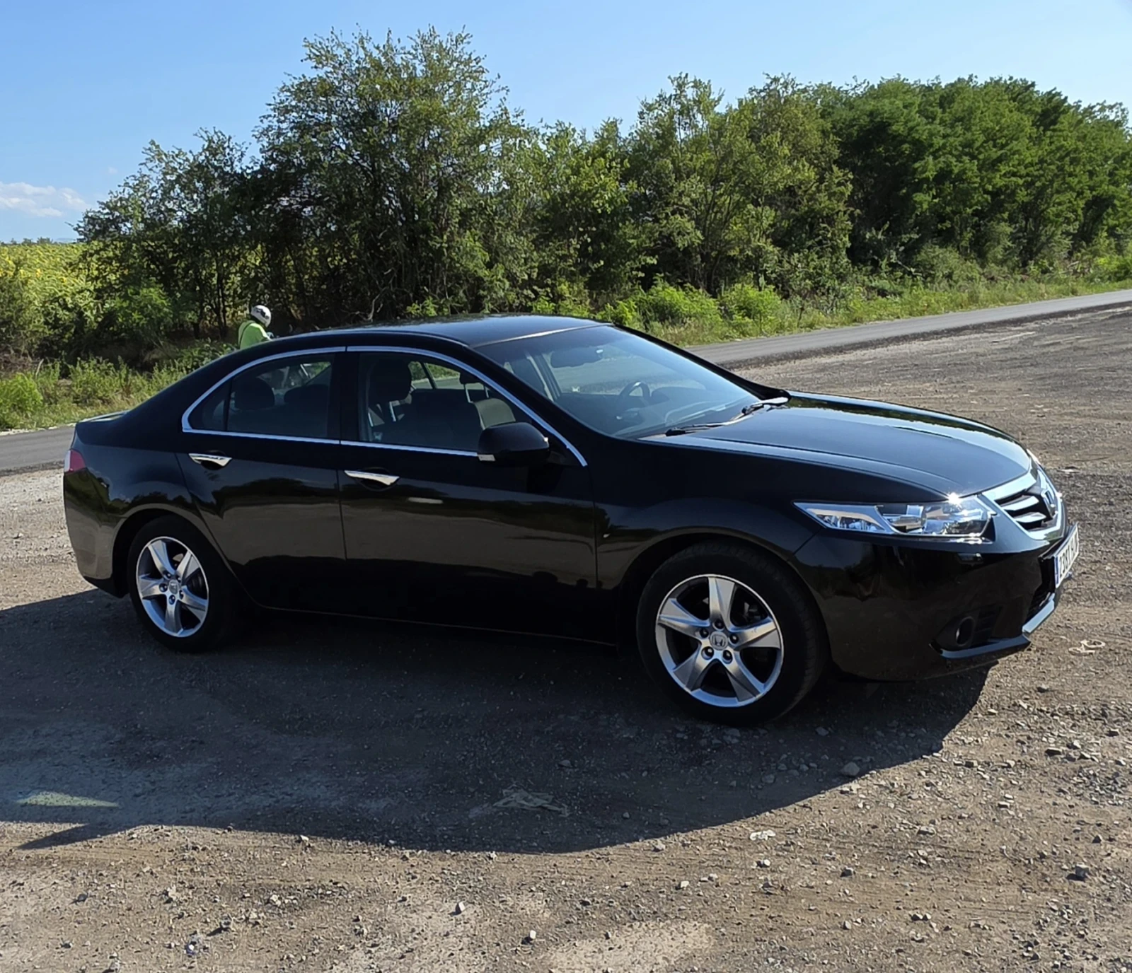 Honda Accord 2.2 i-dtec 150 к.с ТОП състояние , снимка 4 - Автомобили и джипове - 55449535