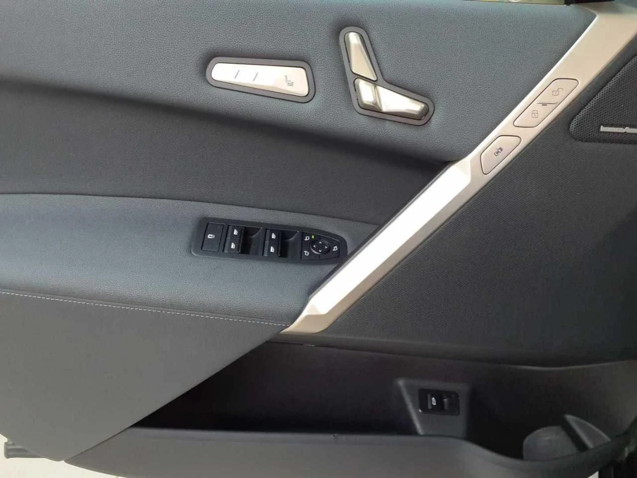 BMW iX 40 xDrive  | Mobile.bg � ����������� 6