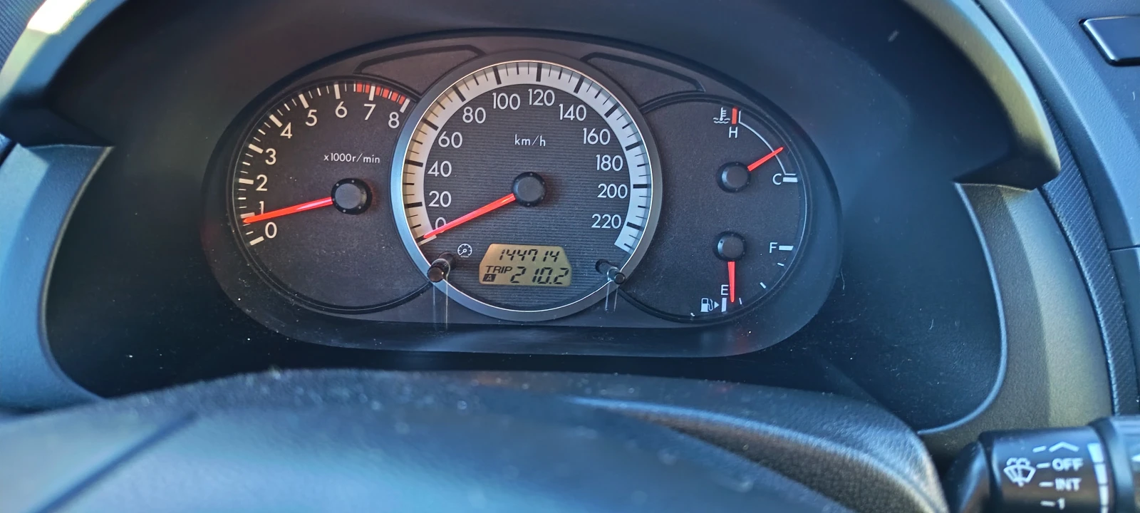 Mazda 5, снимка 15 - Автомобили и джипове - 56353095
