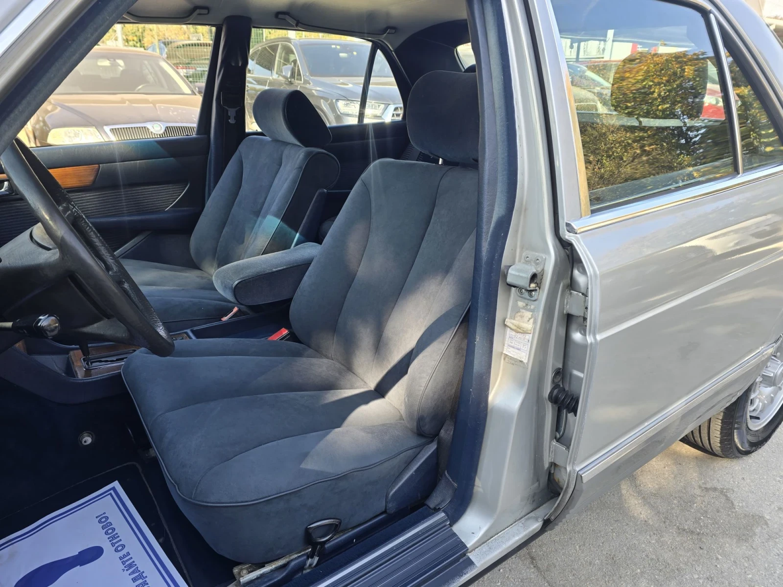 Mercedes-Benz 280 SE ��������� �������� 185�.�  | Mobile.bg � ����������� 9