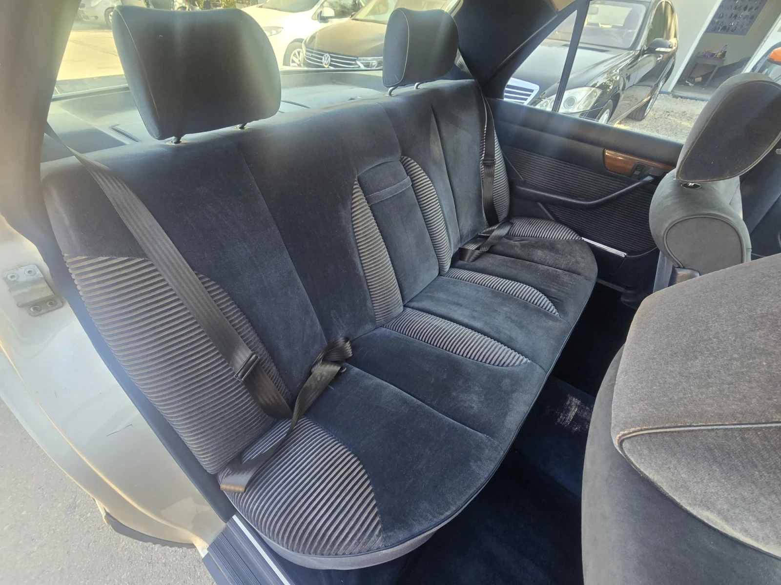 Mercedes-Benz 280 SE ��������� �������� 185�.�  | Mobile.bg � ����������� 14