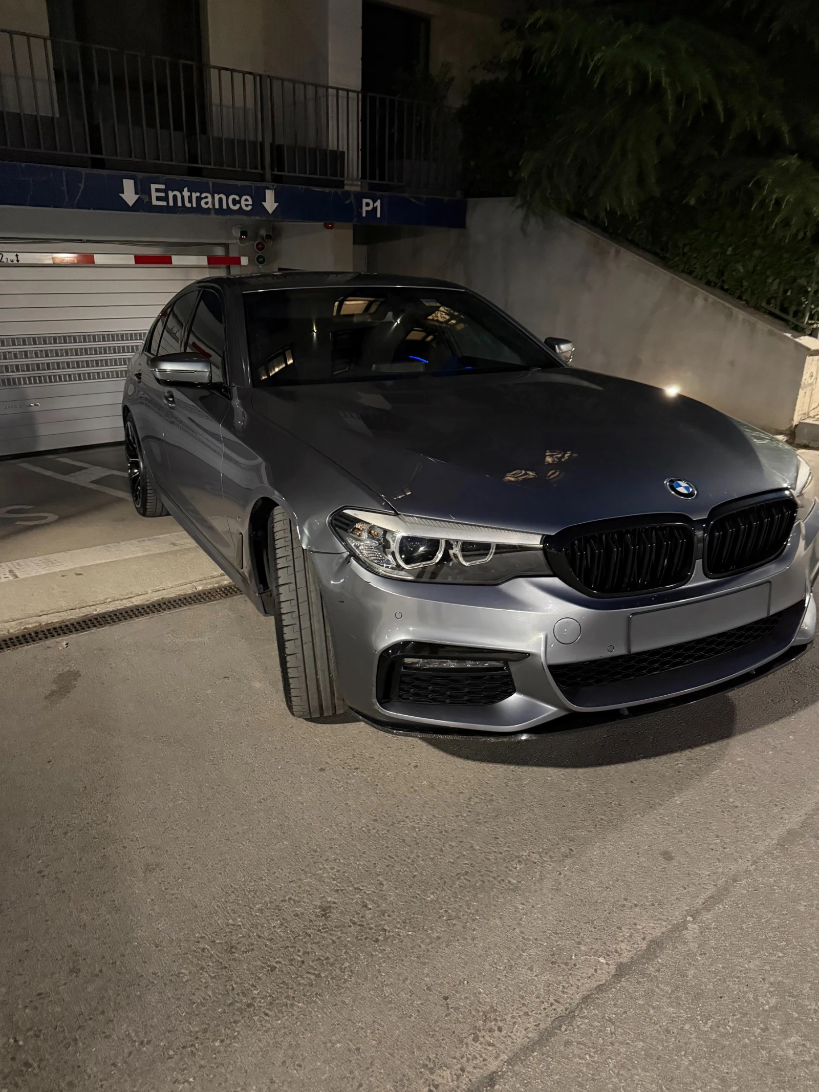 BMW 530E На Части, снимка 2 - Автомобили и джипове - 56460019