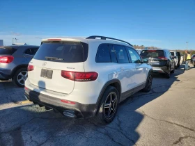 Mercedes-Benz GLB 250 4MATIC* DISTRONIC* AMBIENTNO* PANO* , снимка 3