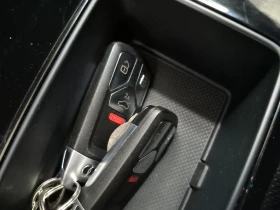 Audi Q5 Progressiv * Keyless * CARFAX * АВТО КРЕДИТ * , снимка 15