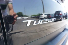 Hyundai Tucson * АВТО КРЕДИТ* ЦЕНА ДО БГ * СЕРВИЗНА ИСТОРИЯ *  - 32900 лв. / 16821.50 € - 39662511 13