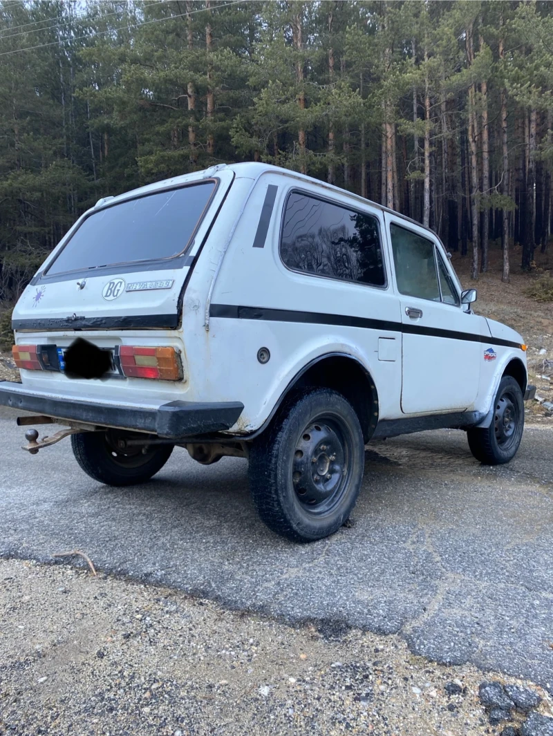 Lada Niva 1.6, снимка 4 - Автомобили и джипове - 48310733