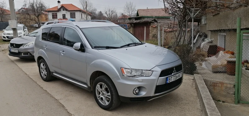 Mitsubishi Outlander 2.0 TDI 140p.s., снимка 1 - Автомобили и джипове - 49021917