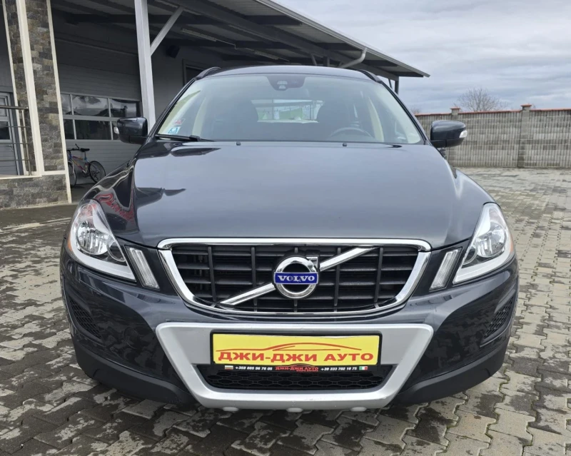 Volvo XC60 2.0D , снимка 2 - Автомобили и джипове - 53251667