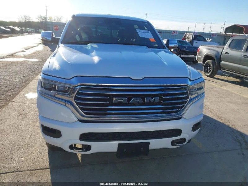 Dodge RAM 1500 5.7L V-8 VVT, 395HP 4X4 Drive, снимка 4 - Автомобили и джипове - 53443283