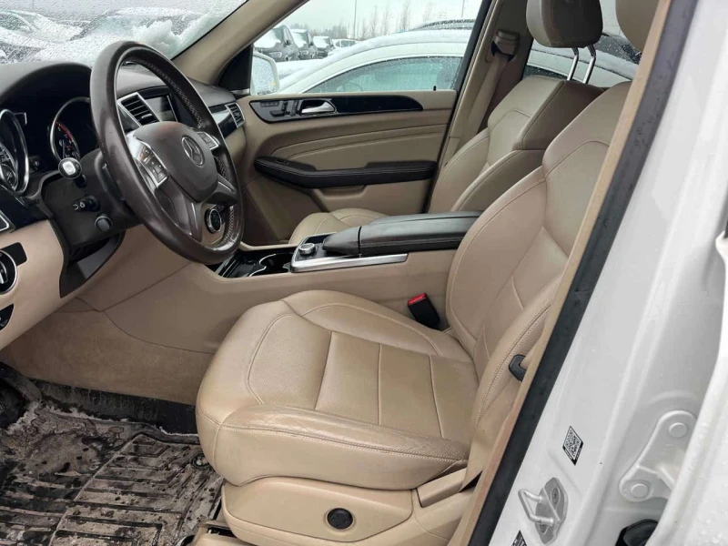 Mercedes-Benz ML 350 BlueTEC /CARFAX/Погрев/Панорама/Клип, снимка 5 - Автомобили и джипове - 53569407