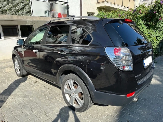 Chevrolet Captiva 2.2D 4x4 184 PS 7 Местен, снимка 9 - Автомобили и джипове - 47319490