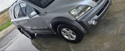Kia Sorento Kia Sorento Ex 2.5 CRDi Diesel , снимка 4 - Автомобили и джипове - 56113077