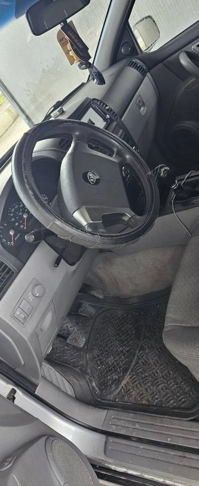Kia Sorento Kia Sorento Ex 2.5 CRDi Diesel , снимка 6 - Автомобили и джипове - 56113077