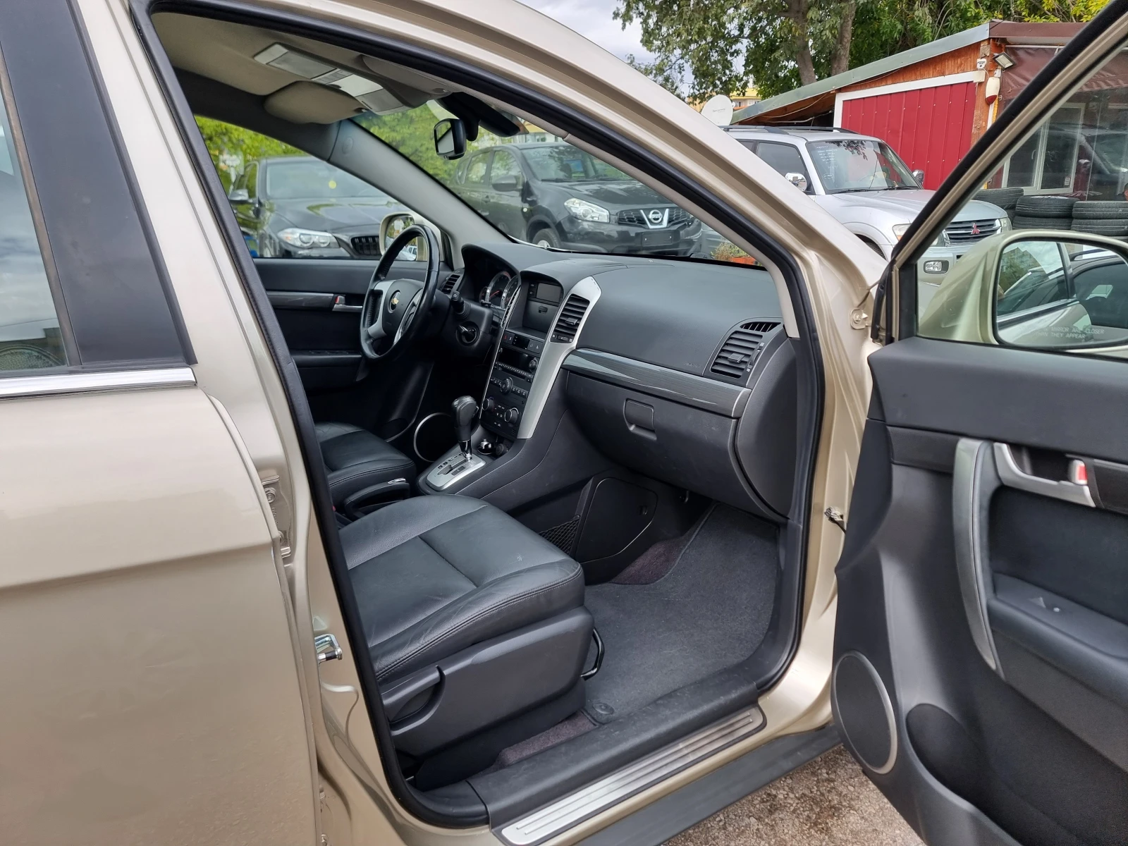 Chevrolet Captiva 2.0TDI  | Mobile.bg — изображение 15