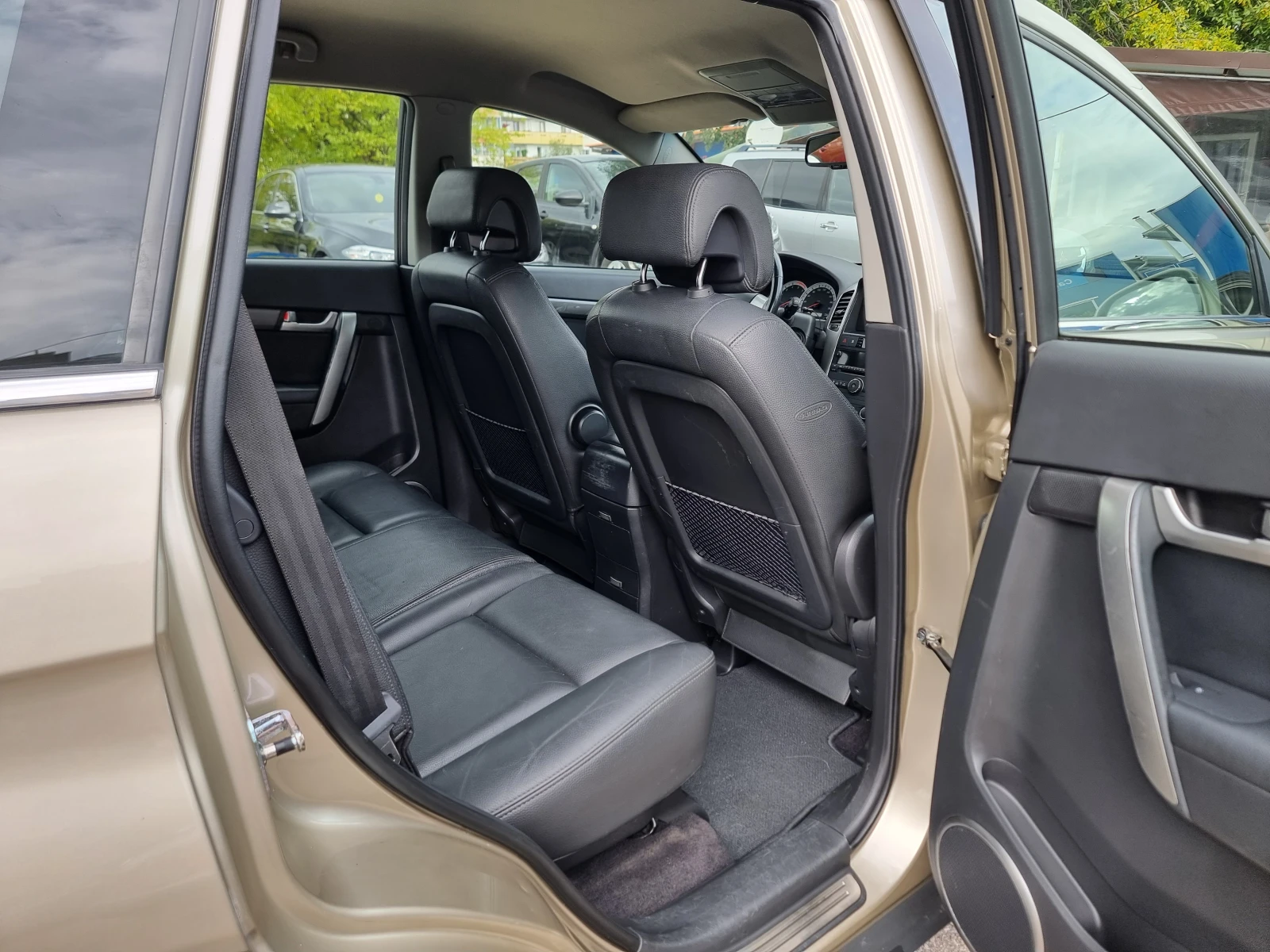 Chevrolet Captiva 2.0TDI  | Mobile.bg — изображение 14