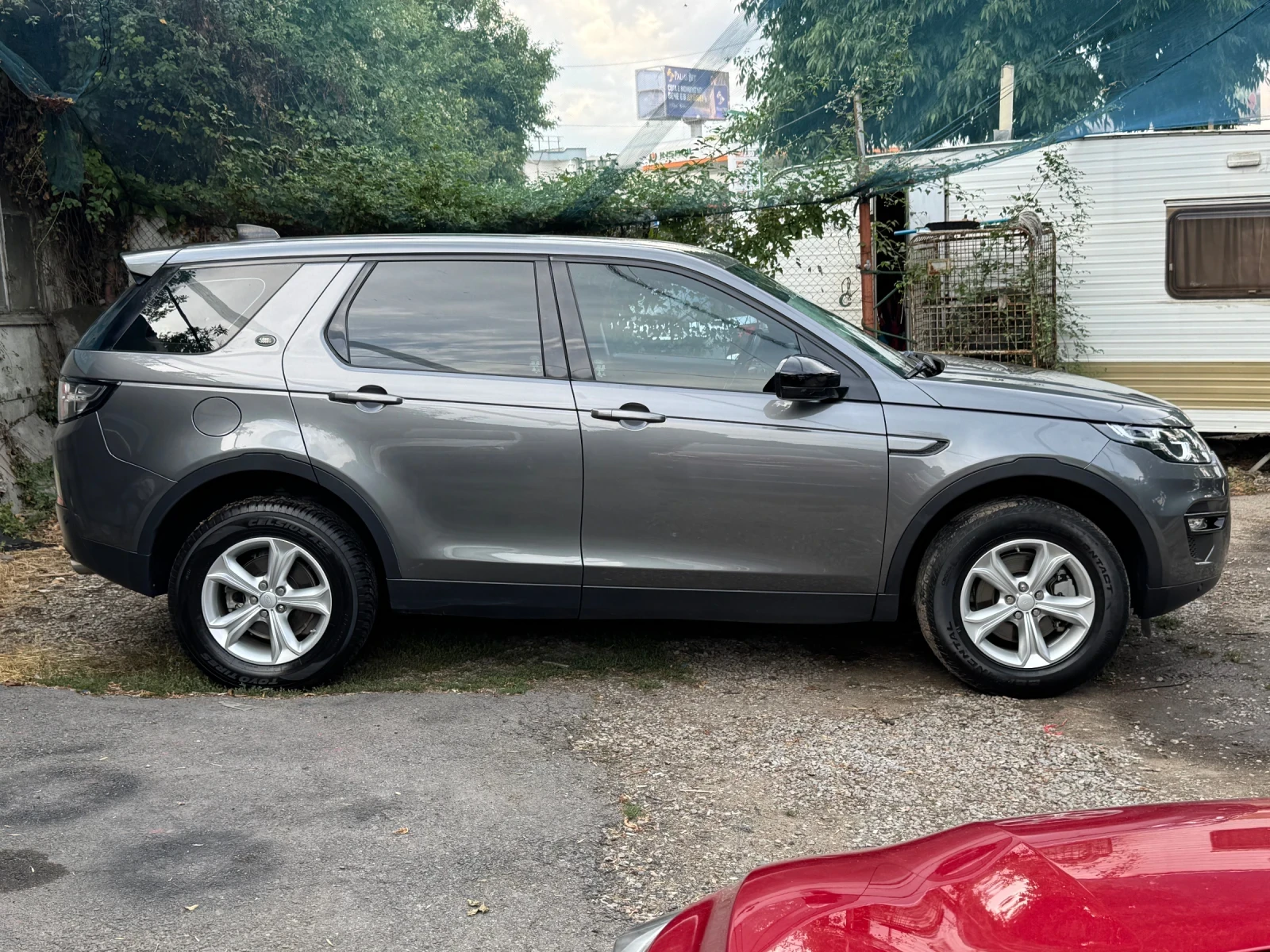 Land Rover Discovery Sport Реални километри! Топ състояние - изображение 4