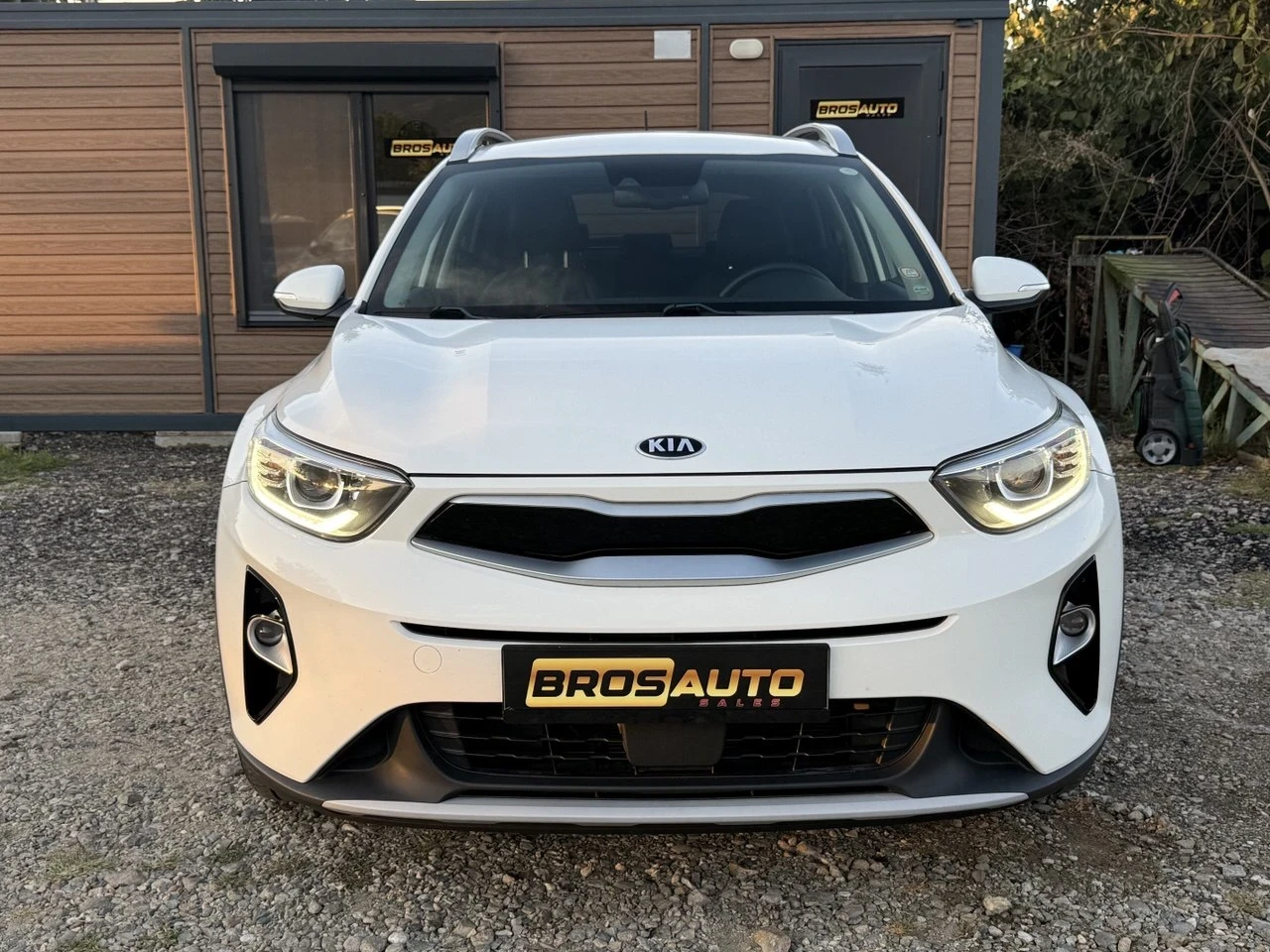 Kia Stonic 1, 4 EURO6 - изображение 3