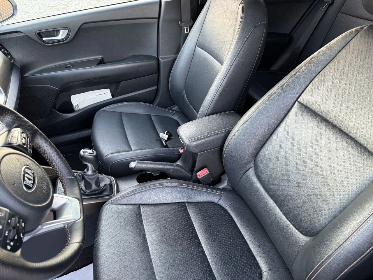 Kia Stonic 1, 4 EURO6 | Mobile.bg   11