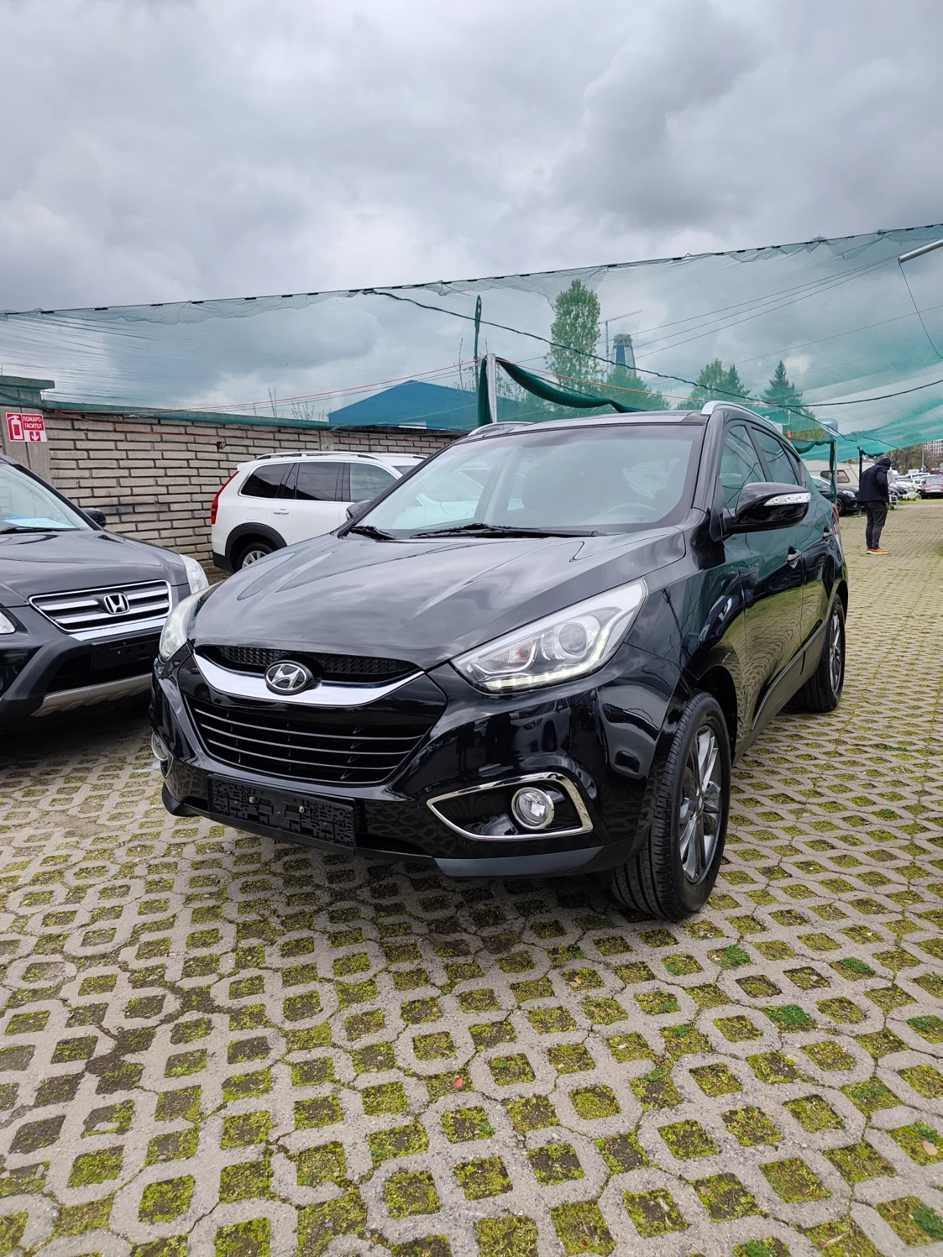 Hyundai IX35 2.0 фейслифт 4* 4 навигация панорама , снимка 3 - Автомобили и джипове - 54279741