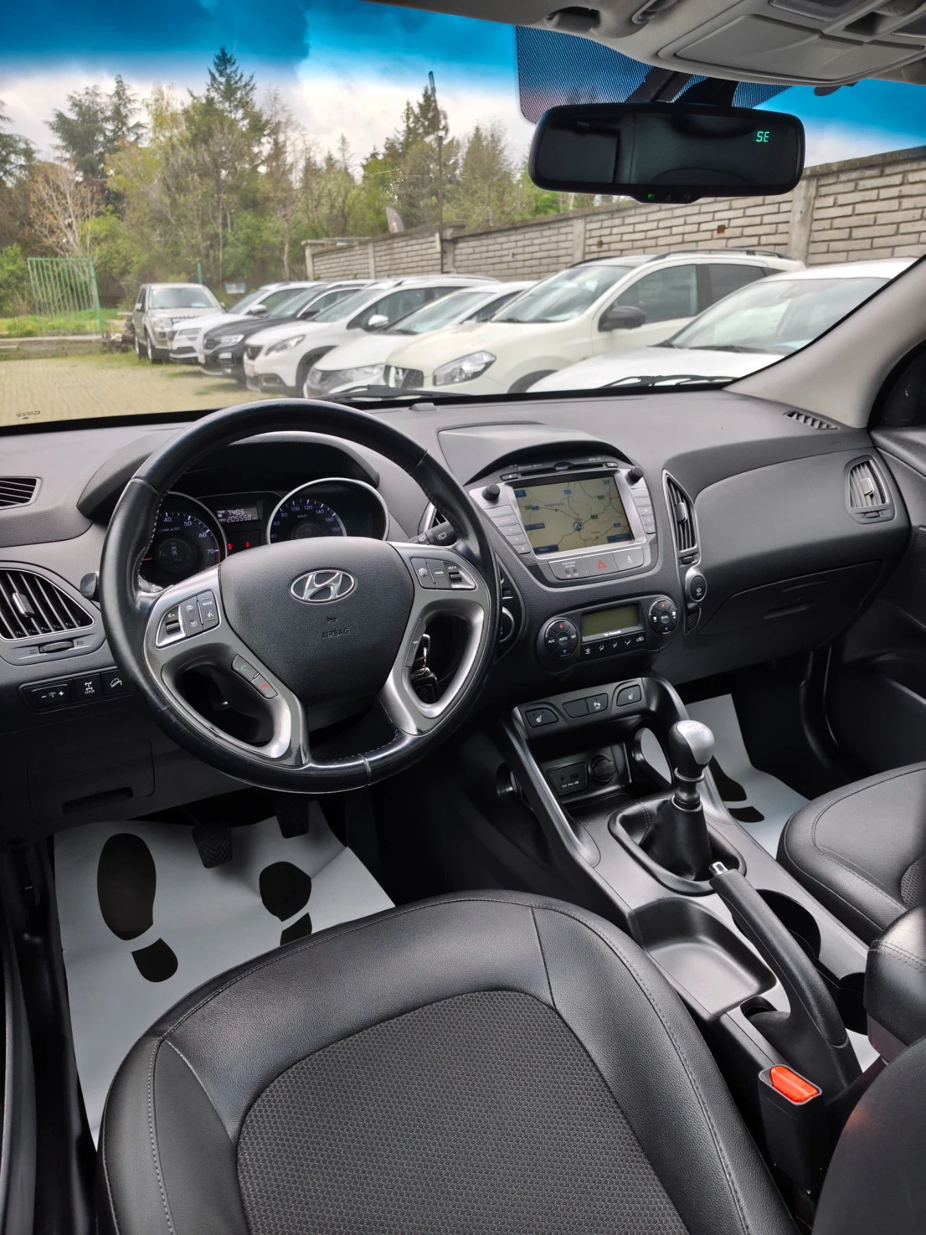 Hyundai IX35 2.0 фейслифт 4* 4 навигация панорама , снимка 5 - Автомобили и джипове - 54279741