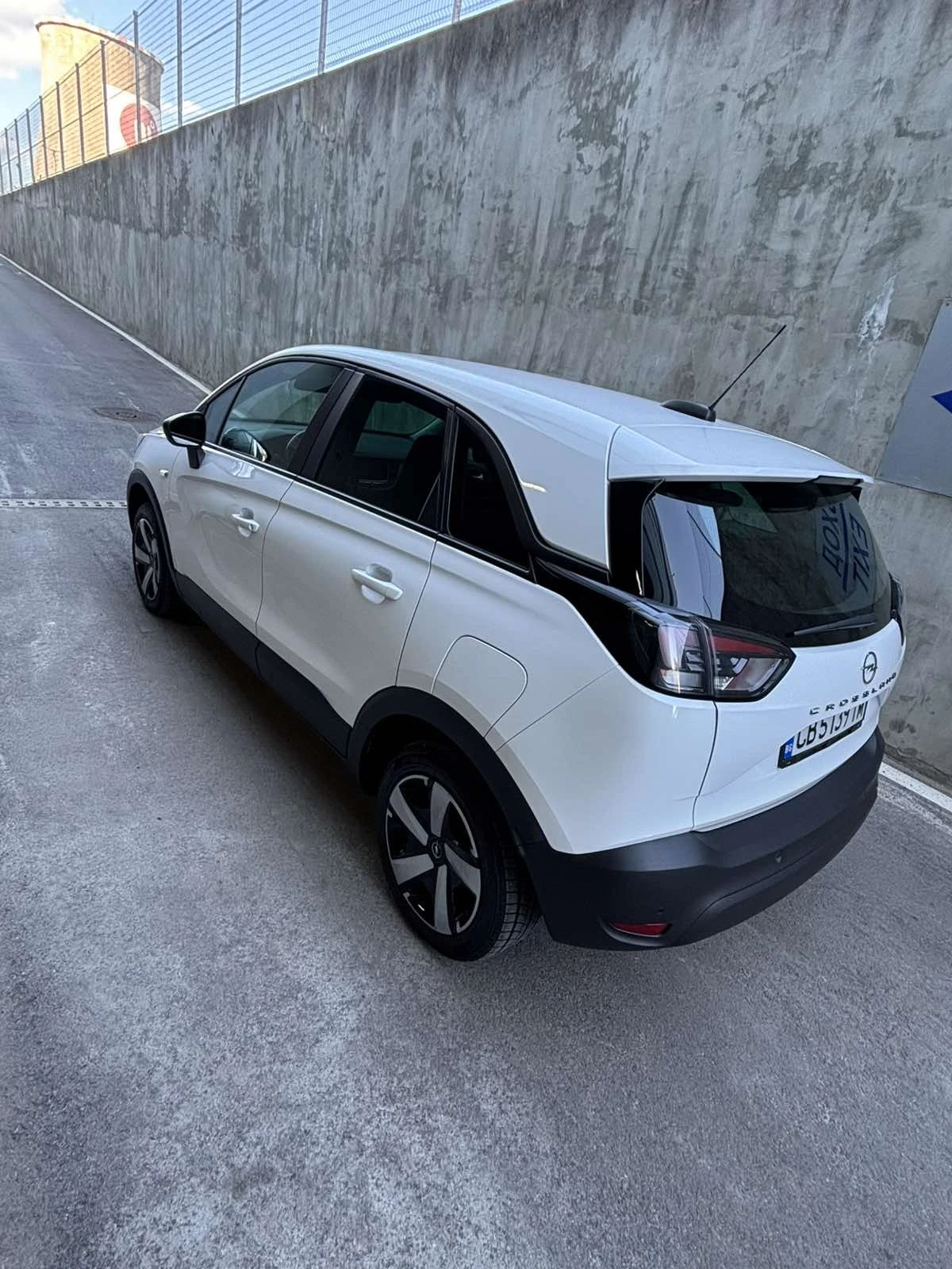 Opel Crossland X, снимка 5 - Автомобили и джипове - 54335919