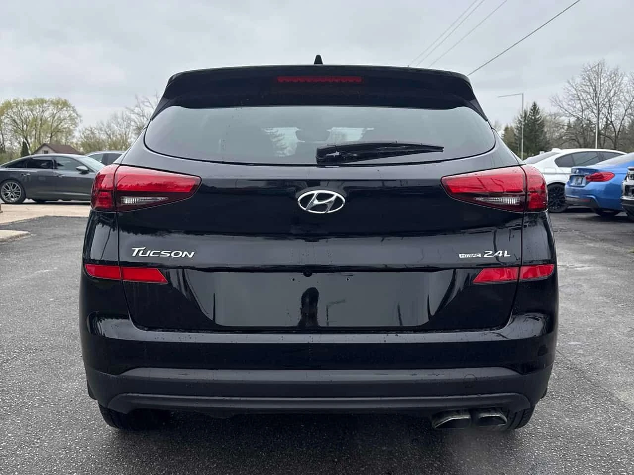 Hyundai Tucson Luxury  CARFAX, снимка 4 - Автомобили и джипове - 54341171