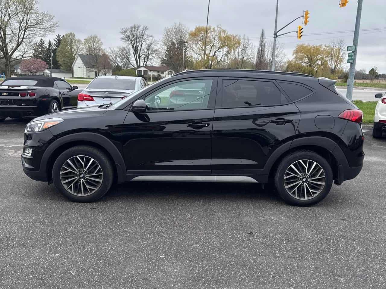 Hyundai Tucson Luxury  CARFAX, снимка 2 - Автомобили и джипове - 54341171