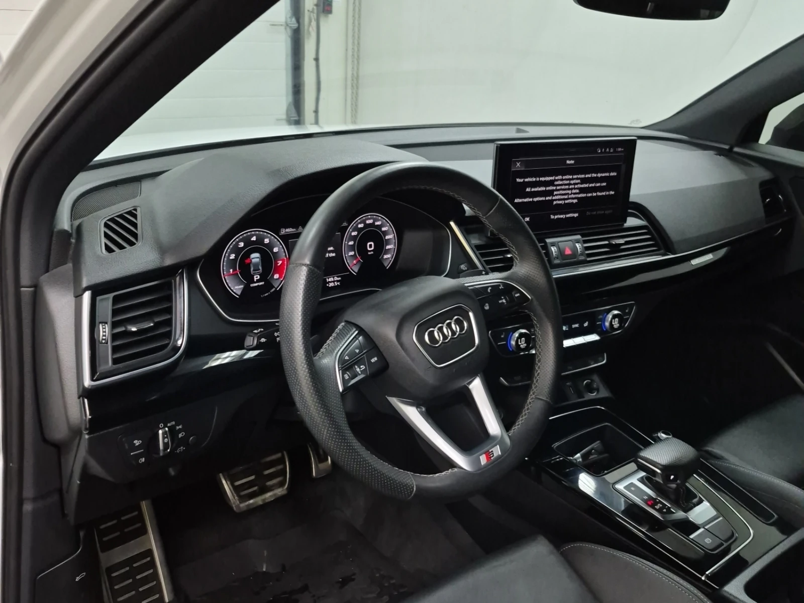 Audi Q5 Progressiv * Keyless * CARFAX * АВТО КРЕДИТ * , снимка 11 - Автомобили и джипове - 54920256