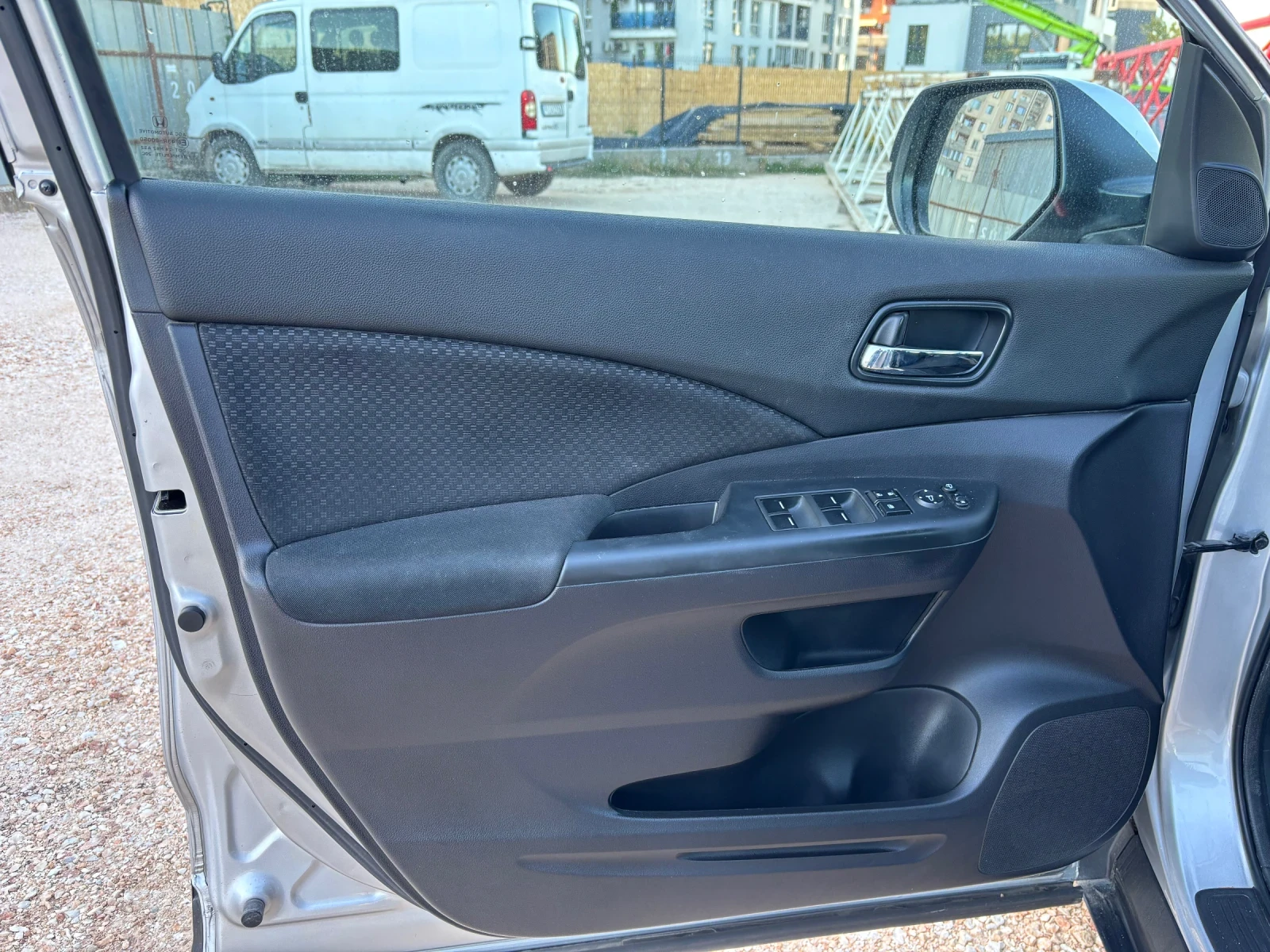 Honda Cr-v 1.6 I-dtec Elegance Navi 2WD, снимка 15 - Автомобили и джипове - 56381066