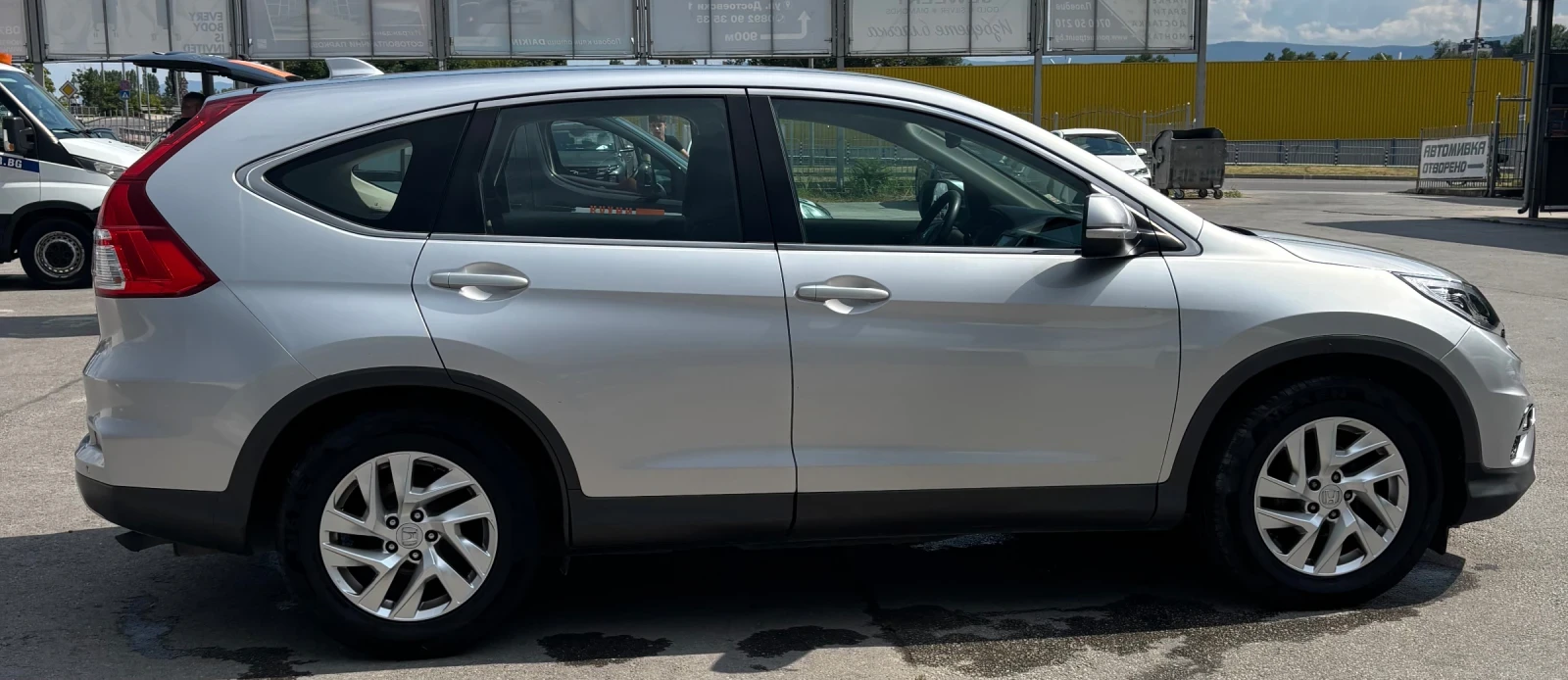 Honda Cr-v 1.6 I-dtec Elegance Navi 2WD, снимка 4 - Автомобили и джипове - 55156075