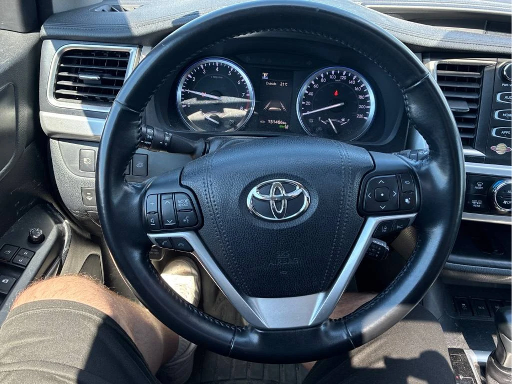 Toyota Highlander XLE | CARFAX | ПОДГРЕВ | ШИБИДАХ | , снимка 7 - Автомобили и джипове - 55167159