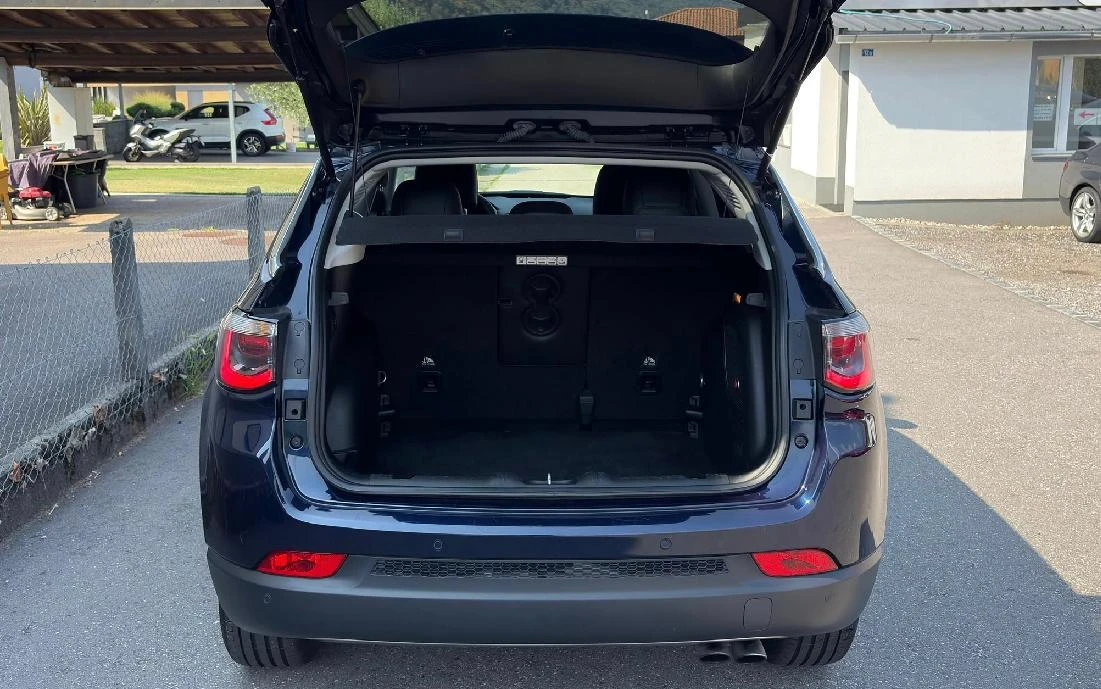 Jeep Compass, снимка 4 - Автомобили и джипове - 55955570