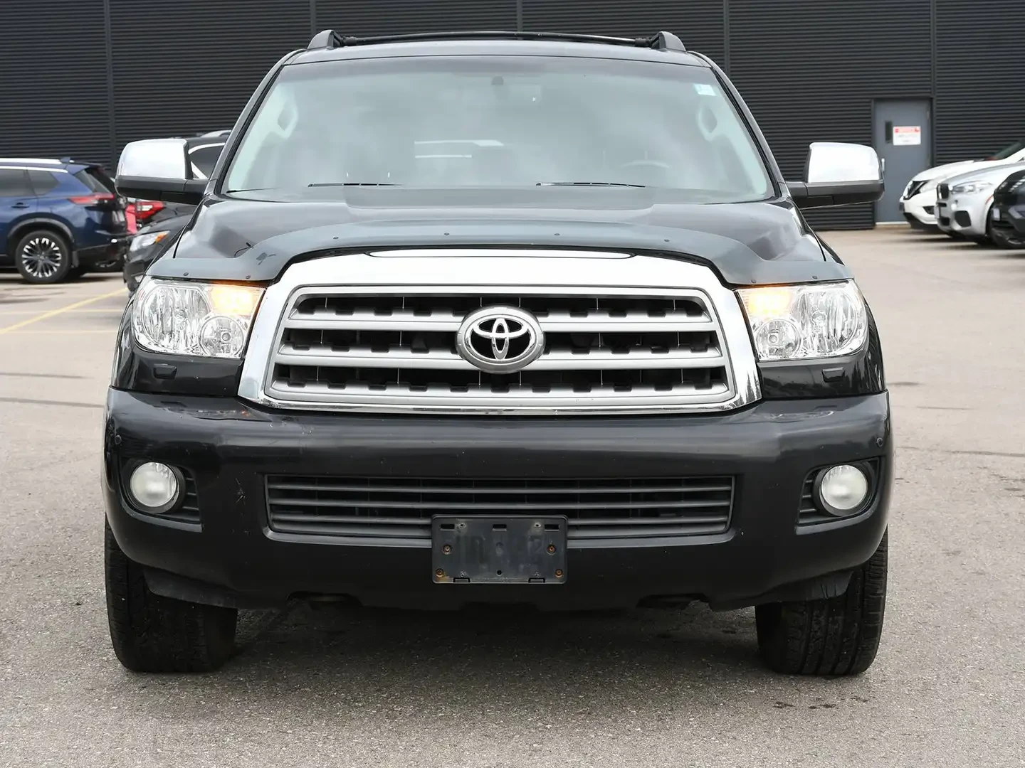 Toyota Sequoia 5.7* V8* LIMITED* ПОДГРЕВ* КАМЕРА* JBL* , снимка 3 - Автомобили и джипове - 55973469