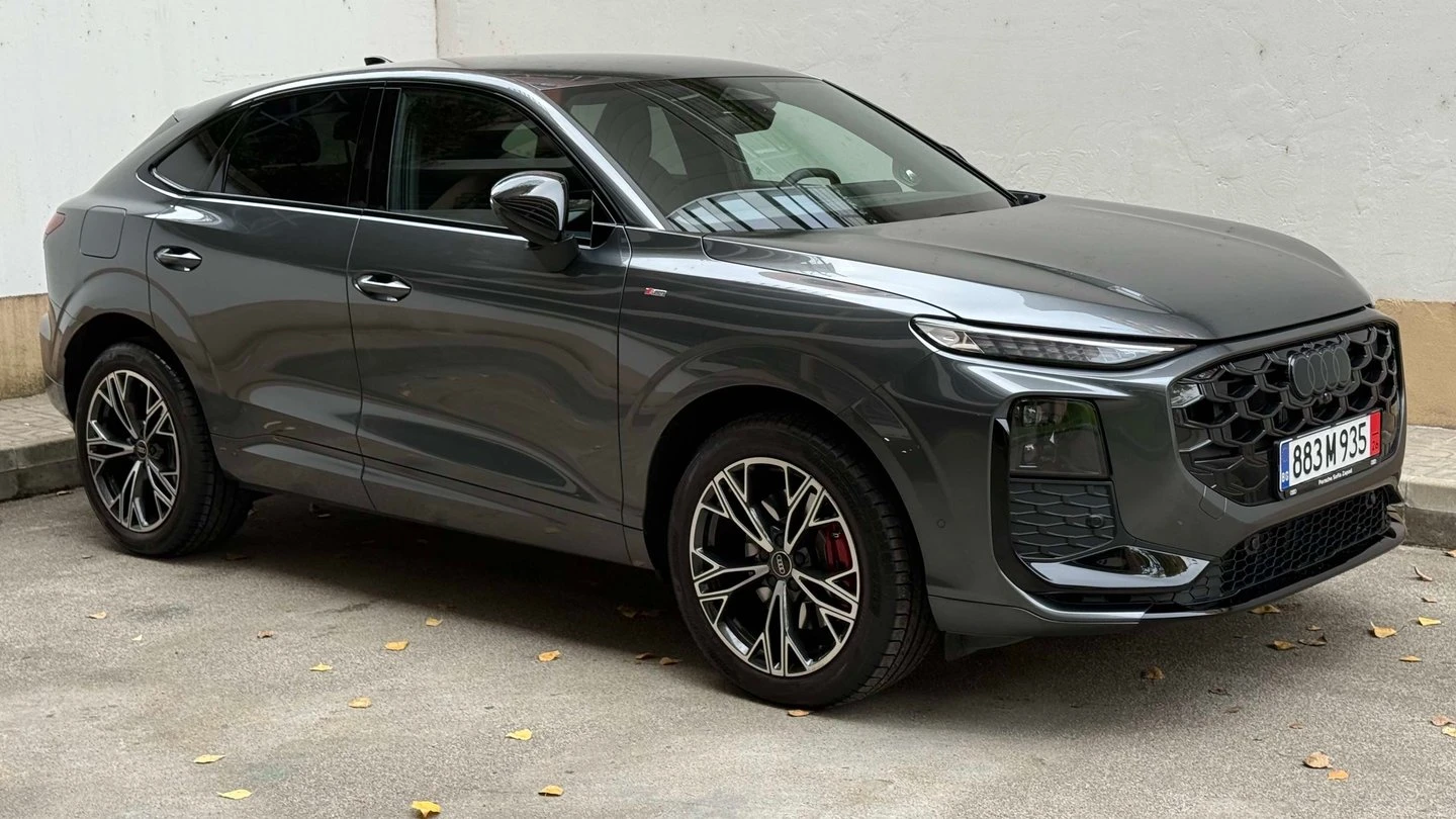 Audi Q3, снимка 6 - Автомобили и джипове - 56635161