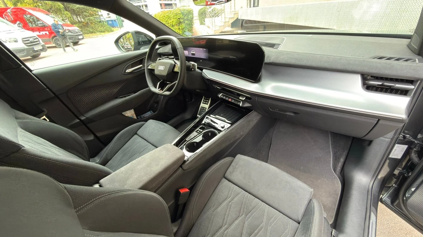 Audi Q3, снимка 10 - Автомобили и джипове - 56635161