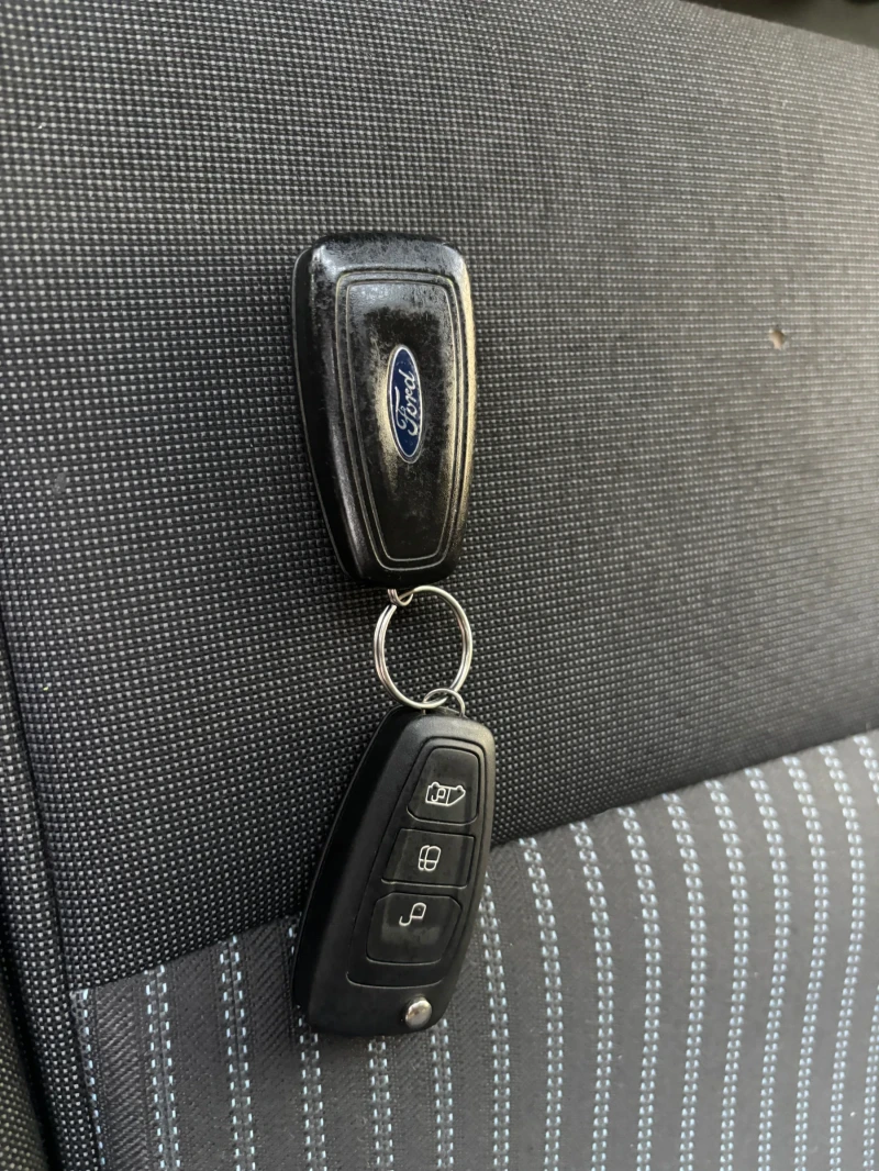 Ford Transit 2.2 D , снимка 13 - Бусове и автобуси - 52543826