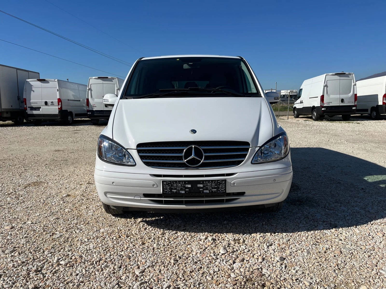 Mercedes-Benz Viano 2.2 CDI 8-места - изображение 2