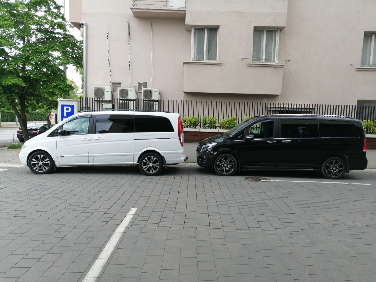 Mercedes-Benz Viano 3.0 v6, снимка 2 - Бусове и автобуси - 55834125