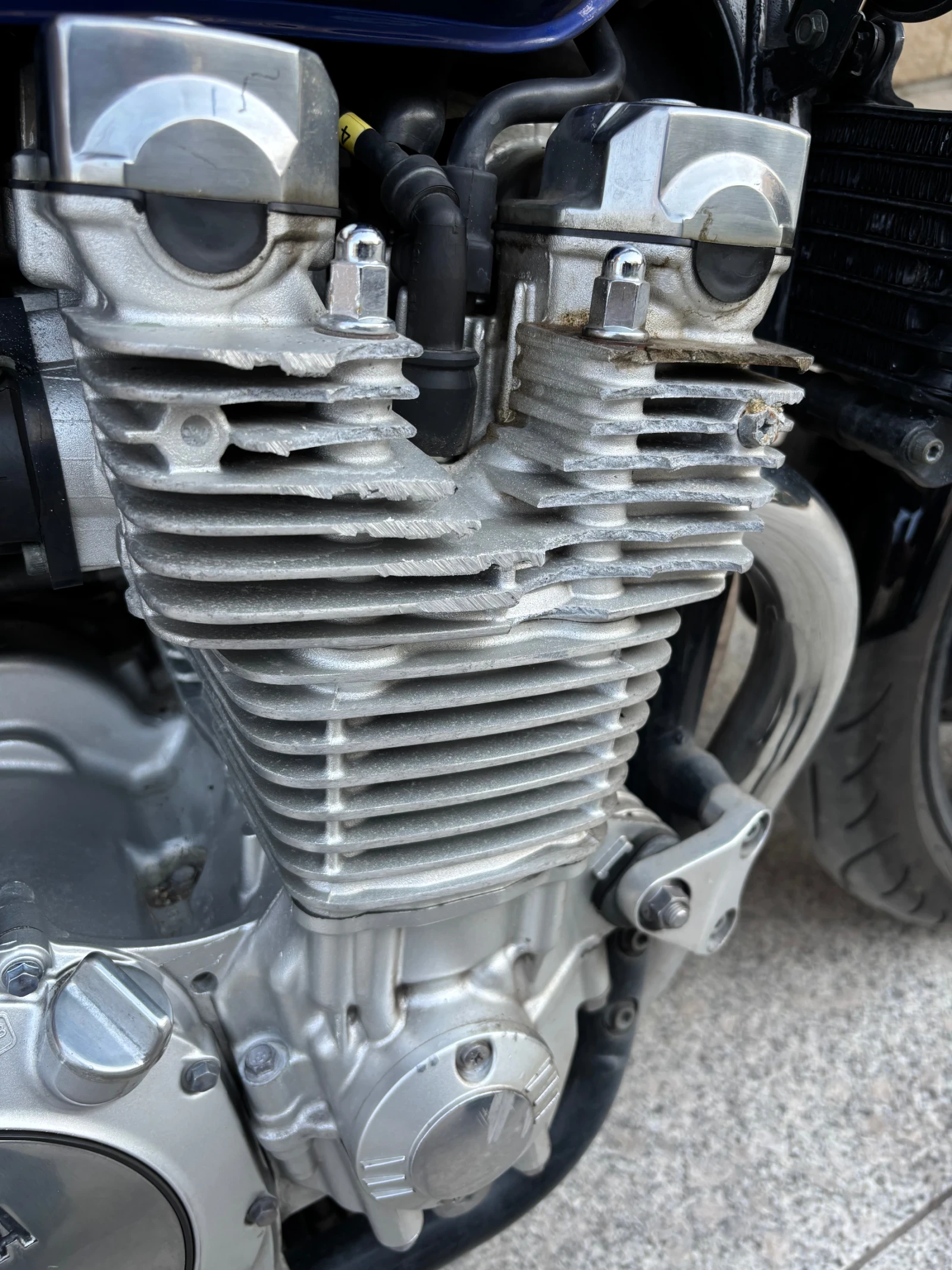 Yamaha XJR  - изображение 4