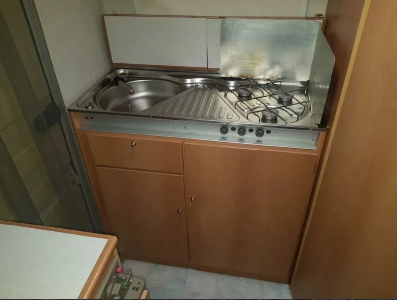 Каравана Adria KIP KOMPAKT 37, снимка 6 - Каравани и кемпери - 52630930
