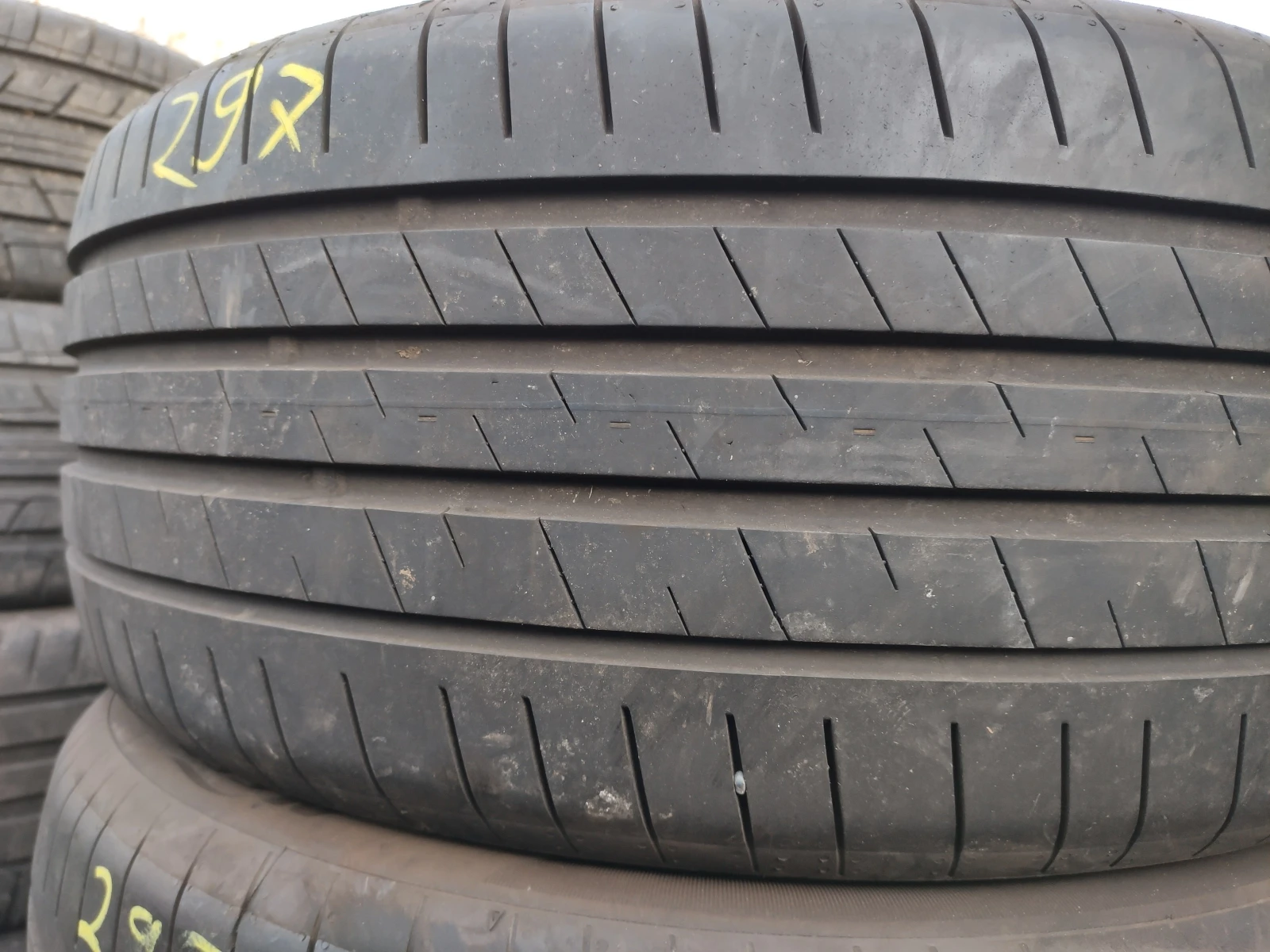 Гуми Летни 225/45R17, снимка 3 - Гуми и джанти - 53980733