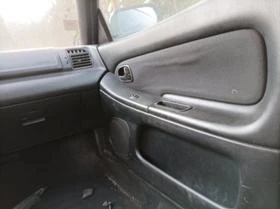 Mazda 323 1.5, снимка 3