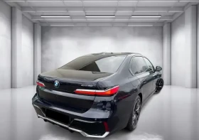 BMW i7 M60 xDrive = Shadow Line = Гаранция, снимка 2