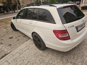 Mercedes-Benz 220, снимка 5