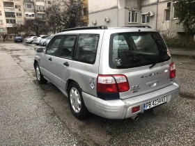 Subaru Forester 2.0Turbo 4Х4 Бензин Автоматик, снимка 6