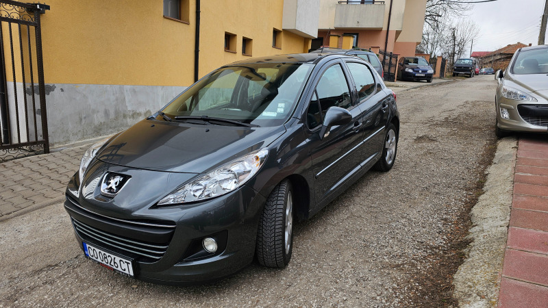 Peugeot 207 1.6 HDI FACELIFT, снимка 2 - Автомобили и джипове - 46147435