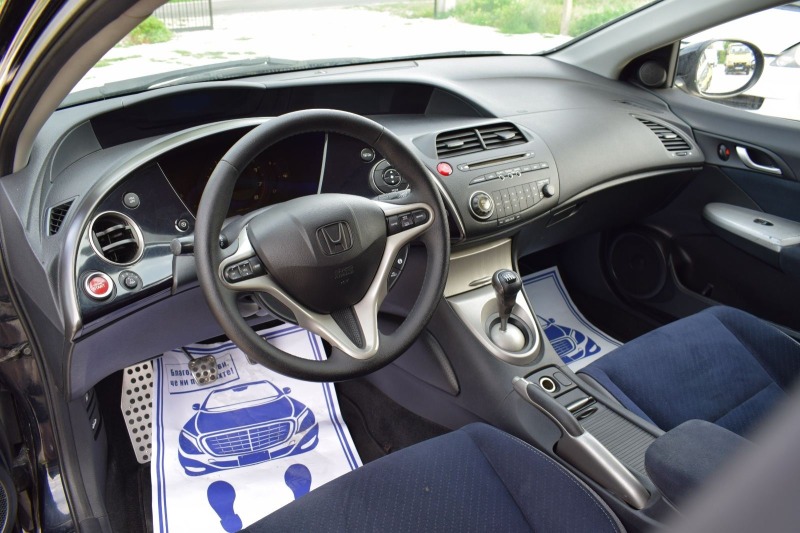 Honda Civic 1.8 , снимка 10 - Автомобили и джипове - 46040787
