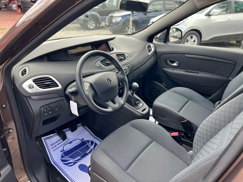 Renault Scenic 1.6* ШВЕЙЦАРИЯ* , снимка 14 - Автомобили и джипове - 46187895